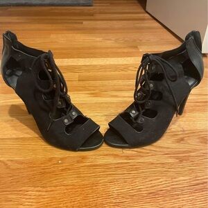 Women's Black Lace-Up Heels